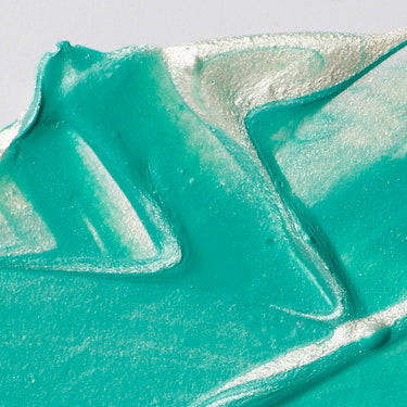 USED ON SOCIAL: LQX PRO MEDIUMS IRIDESCENT MEDIUM [WEBSITE SWATCH]